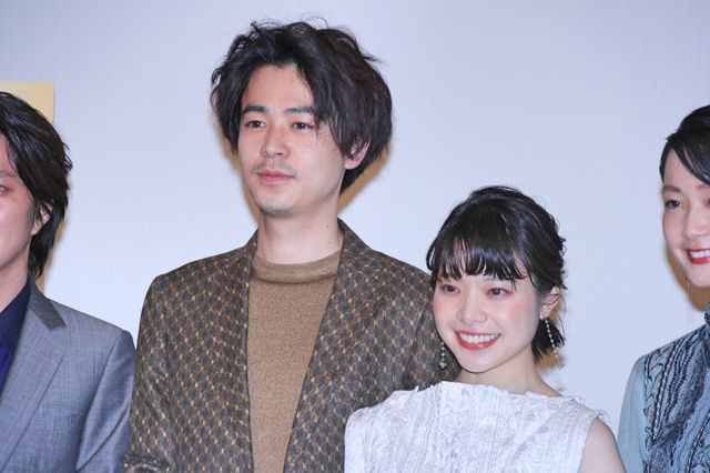 岸井ゆきの＆深川麻衣「まんぷく」コンビが親友役！『愛がなんだ』完成披露舞台あいさつ（4枚目）
