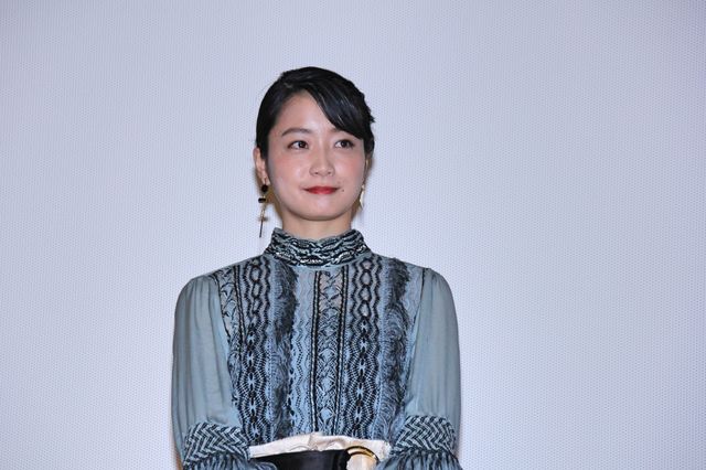 岸井ゆきの＆深川麻衣「まんぷく」コンビが親友役！『愛がなんだ』完成披露舞台あいさつ（11枚目）