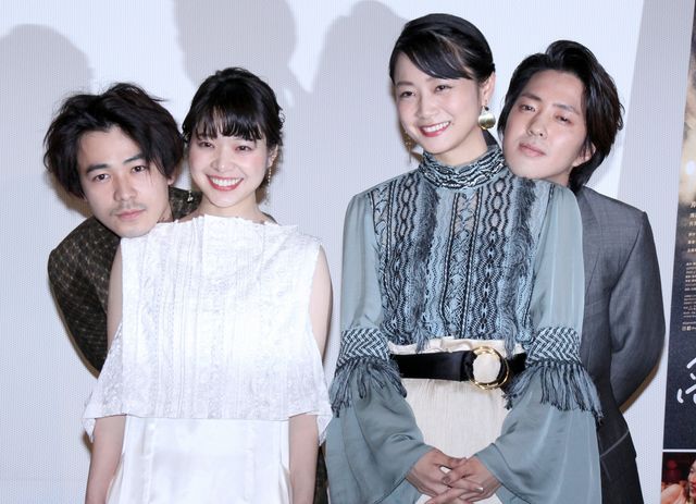 岸井ゆきの＆深川麻衣「まんぷく」コンビが親友役！『愛がなんだ』完成披露舞台あいさつ（12枚目）