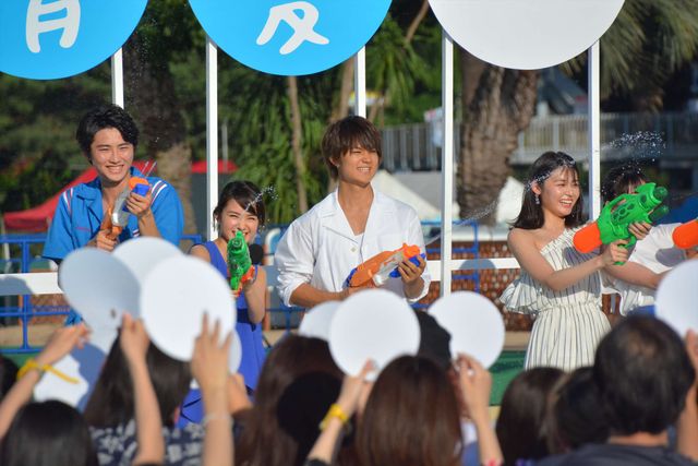 葵わかな＆佐野勇斗登場！『青夏　きみに恋した30日』完成披露イベント（14枚目）