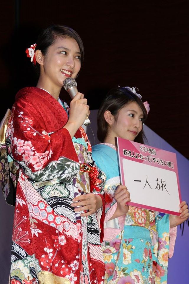 大人の仲間入りを果たした武井咲フォトギャラリー（4枚目）