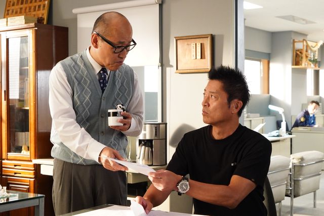 薫の休暇中、右京さんは…「相棒season23」第3話（4枚目）