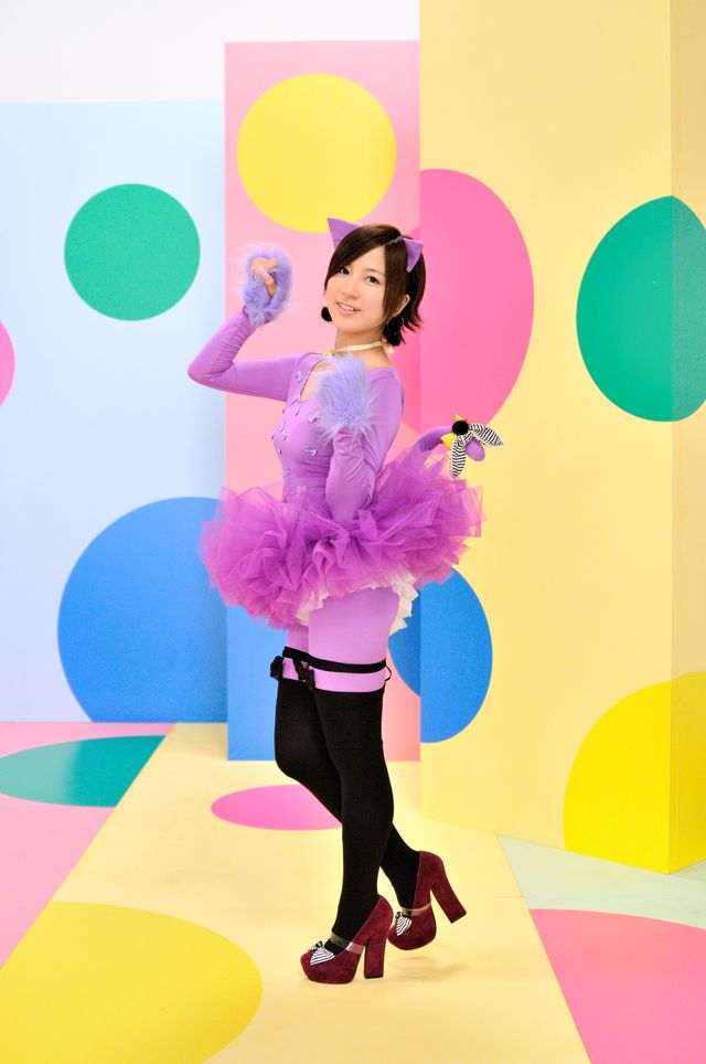 小野恵令奈セカンドシングル「えれにゃん」ネコ10変化写真ギャラリー（13枚目）