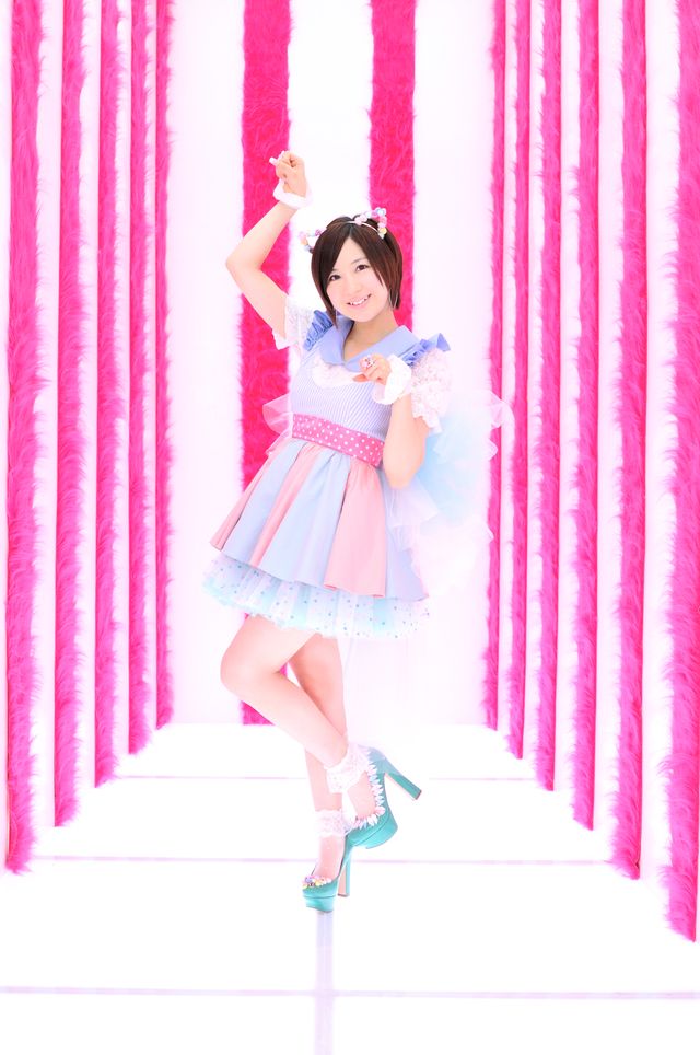 小野恵令奈セカンドシングル「えれにゃん」ネコ10変化写真ギャラリー（16枚目）