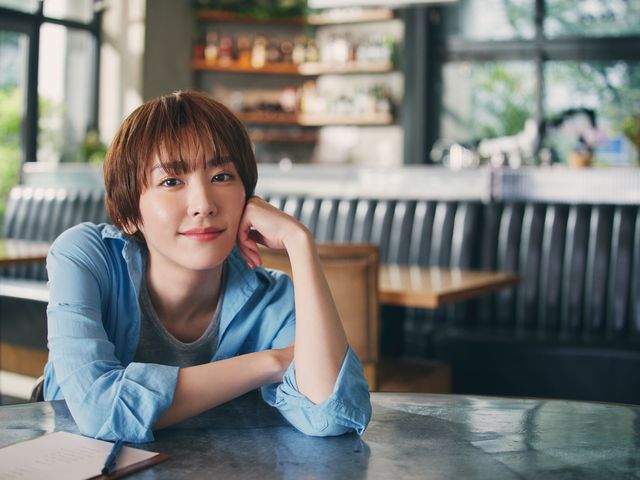 ガッキーの笑顔カワイイ！5人のキャラクター演じる「ソフラン アロマリッチ」シリーズコンセプトムービーより（3枚目）