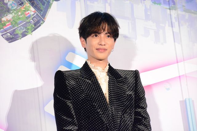 広瀬アリス、緊張で汗が止まらず一時降壇『バブル』完成披露イベント（23枚目）