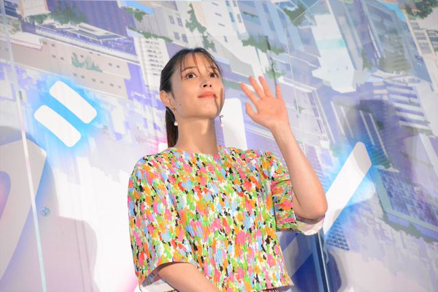 広瀬アリス、緊張で汗が止まらず一時降壇『バブル』完成披露イベント（26枚目）