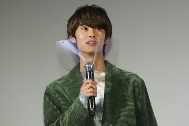 白洲迅＆楽駆、糸電話で…（2枚目）