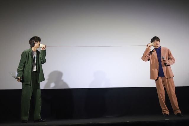 白洲迅＆楽駆、糸電話で…（3枚目）