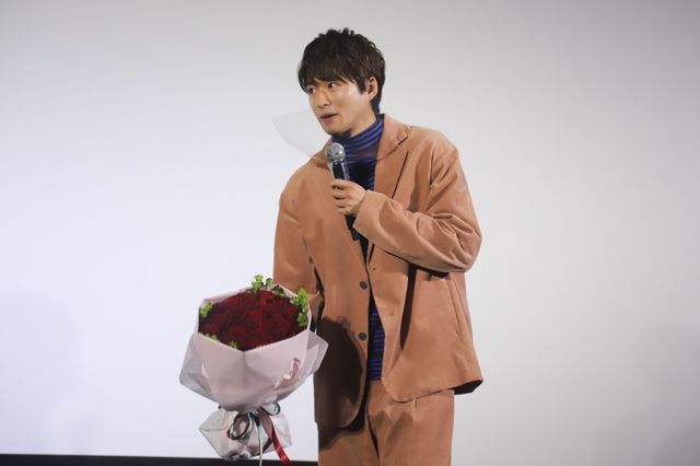 白洲迅＆楽駆、糸電話で…（5枚目）