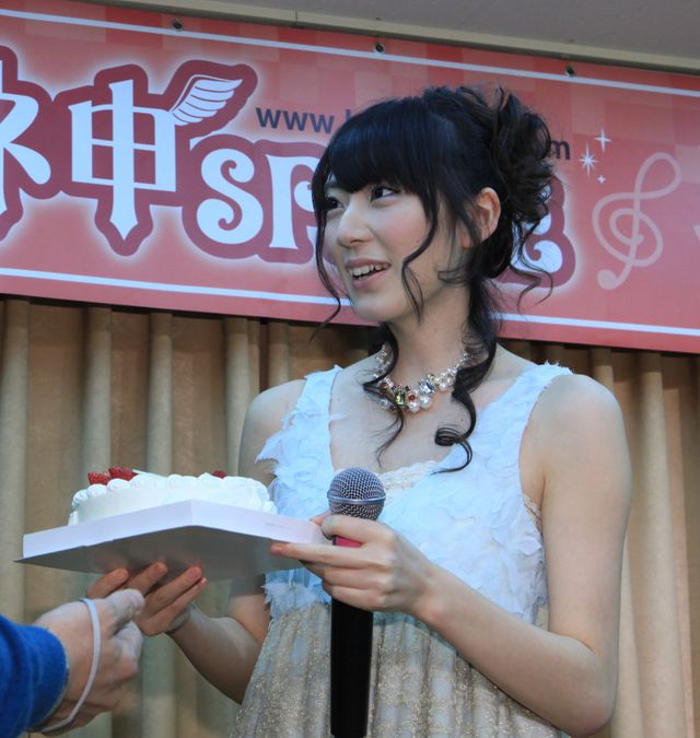 AKB48松井咲子、誕生日はファンと楽しく過ごす　画像ギャラリー（7枚目）