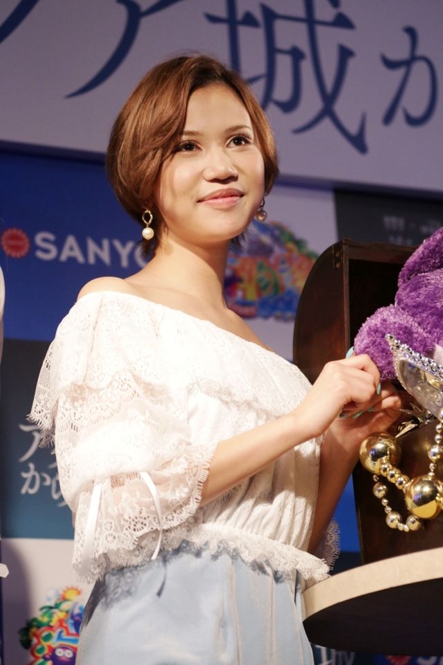 水沢アリー、槙野選手との交際を語る！フォトギャラリー（3枚目）