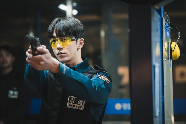 ナム・ジュヒョクのクールな魅力がさく裂！韓ドラ「ヴィジランテ」場面写真（12枚目）