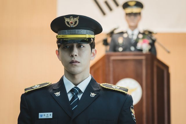 ナム・ジュヒョクのクールな魅力がさく裂！韓ドラ「ヴィジランテ」場面写真（16枚目）