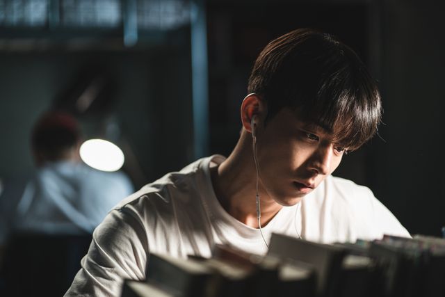 ナム・ジュヒョクのクールな魅力がさく裂！韓ドラ「ヴィジランテ」場面写真（18枚目）