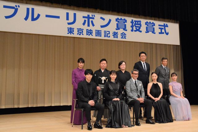 長澤まさみ、吉沢亮ら黒でドレスアップ…第62回ブルーリボン賞授賞式（29枚目）