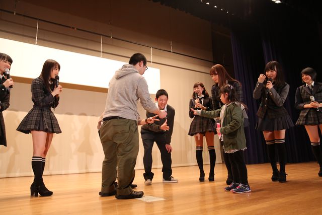 AKB48グループが被災地に訪問　ライブフォトギャラリー（15枚目）