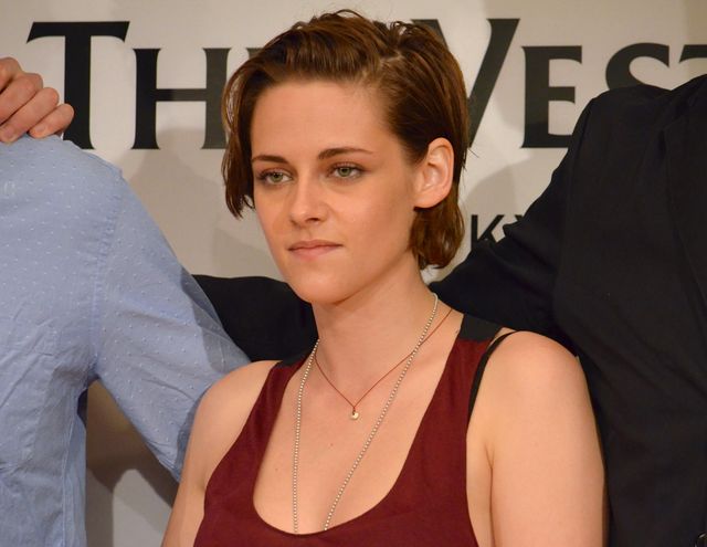 『トワイライト』のクリステン・スチュワートが日本で撮影するってよ！8月2日に都内で行われた緊急会見フォトギャラリー　ニコラス・ホルトもいるよ！（4枚目）