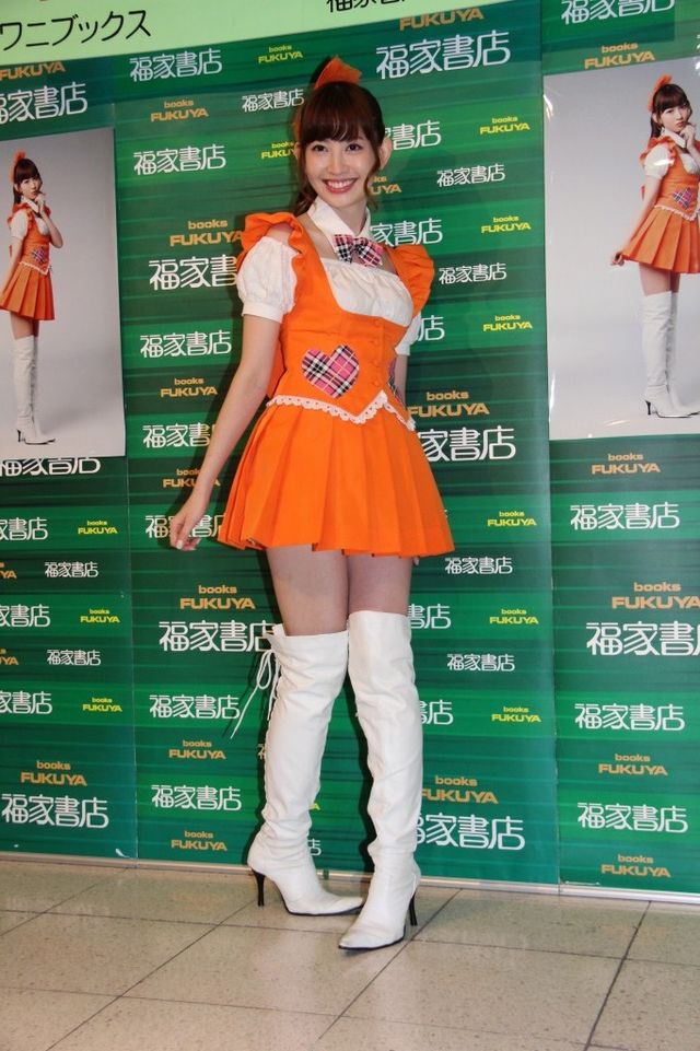 「よりぬきメグたん ～『メグたんって魔法つかえるの？』フォトコミック～」発売記念イベントフォトギャラリー（10枚目）