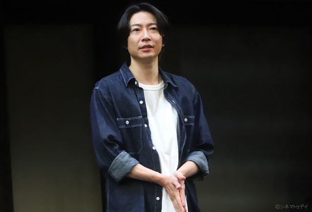 相葉雅紀が熱演！12年ぶり主演舞台「ようこそ、ミナト先生」フォトコール＆取材会（3枚目）