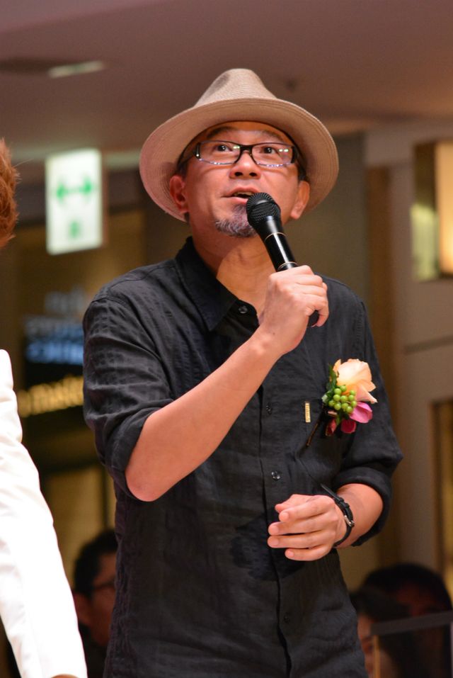 向井理、斎藤工、プロポーズは自然派！　金子ノブアキ、小出恵介は演出派!?　画像ギャラリー（4枚目）