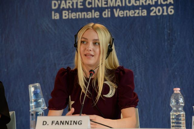 リアル人魚！ダコタ・ファニング会場を魅了！写真ギャラリー（19枚目）