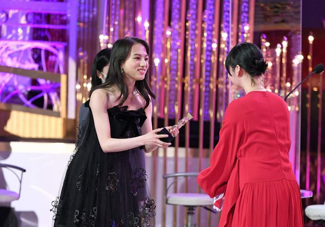 清原果耶、石原さとみ、広瀬すず、有村架純らが華やかに彩る！（24枚目）