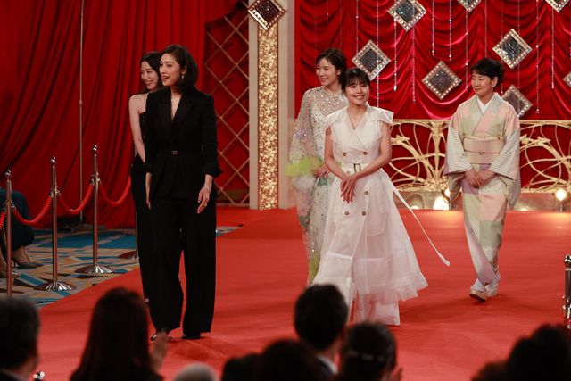 清原果耶、石原さとみ、広瀬すず、有村架純らが華やかに彩る！（83枚目）
