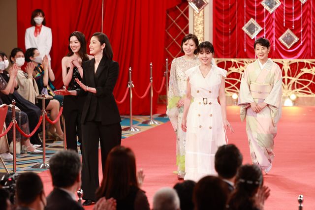 清原果耶、石原さとみ、広瀬すず、有村架純らが華やかに彩る！（85枚目）