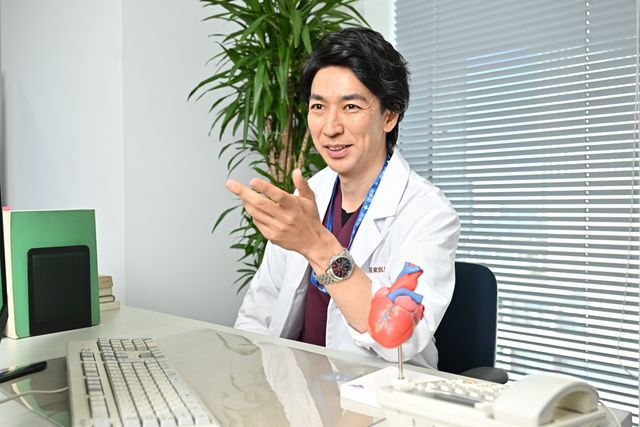 「それスノ」TAKAHIRO、日曜劇場で初の医師役！「キャスター」新キャストビジュアル（3枚目）