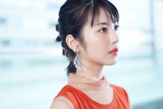 浜辺美波がキュートすぎる！映画『思い、思われ、ふり、ふられ』インタビューカット（2枚目）