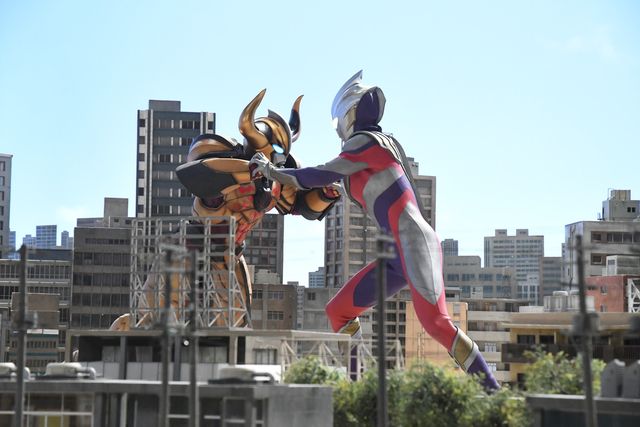 「ギャラファイ」第3弾、ウルトラマンレグロス＆アブソリュートディアボロ参戦！（4枚目）