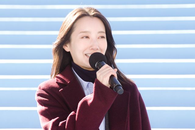 波瑠、山本耕史、森本慎太郎らブルーカーペットに集結！「アイシー～瞬間記憶捜査・柊班～」制作発表（7枚目）