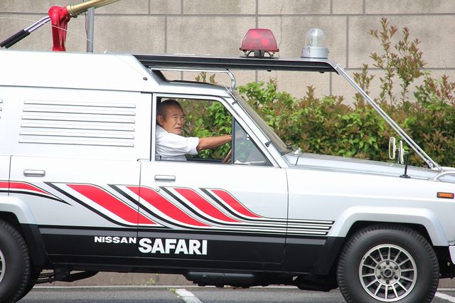 この組み合わせを待っていた！「西部警察」サファリ4WDの中も公開！フォトギャラリー（17枚目）