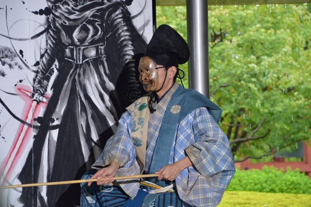 ベイダー卿降臨？『スター・ウォーズ』狂言＆武人屏風画、京都でお披露目！（4枚目）
