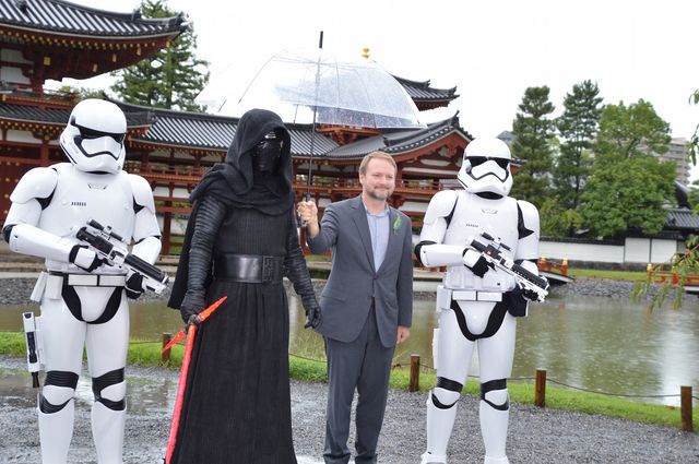 ベイダー卿降臨？『スター・ウォーズ』狂言＆武人屏風画、京都でお披露目！（29枚目）