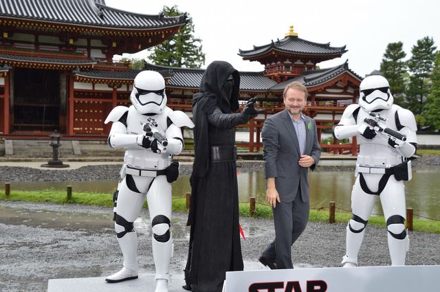 ベイダー卿降臨？『スター・ウォーズ』狂言＆武人屏風画、京都でお披露目！（32枚目）