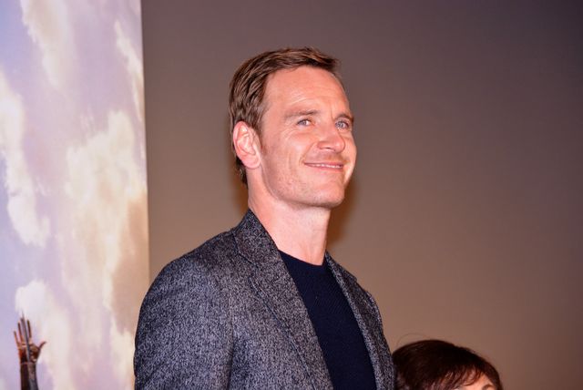 ファスベンダー、日本のファンにこの笑顔～！『アサシン　クリード』イベントフォトギャラリー（2枚目）