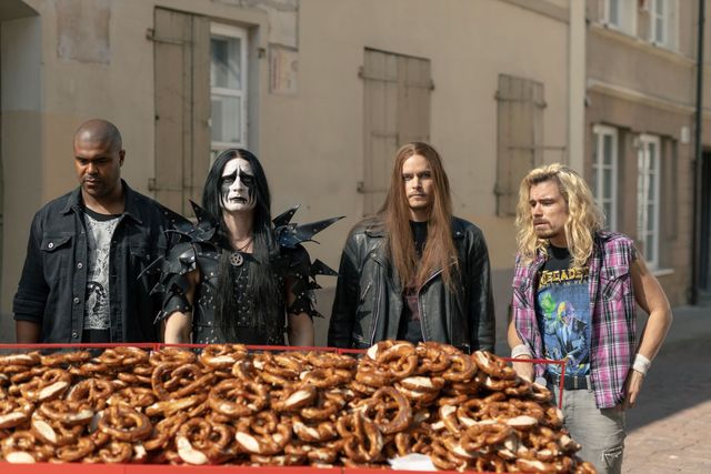 BABYMETALも登場！映画『ヘヴィ・トリップII／俺たち北欧メタル危機一発！』キャラクター＆場面写真（9枚目）