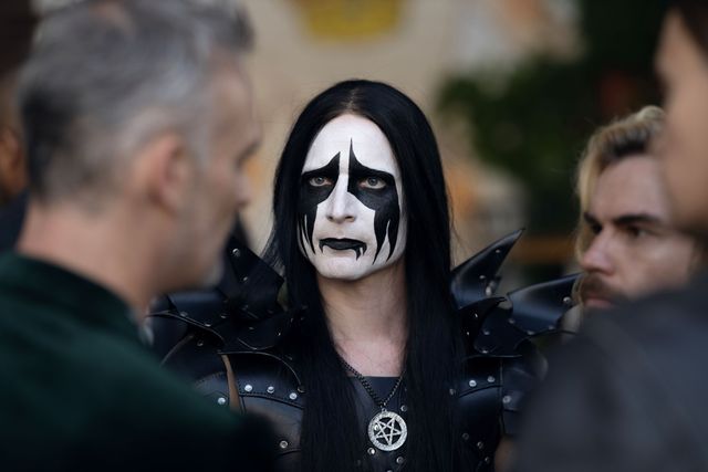 BABYMETALも登場！映画『ヘヴィ・トリップII／俺たち北欧メタル危機一発！』キャラクター＆場面写真（16枚目）