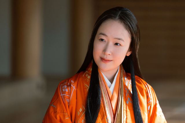 倫子がまひろに不意打ち！「光る君へ」第47回場面写真：フォトギャラリー