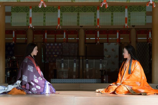 倫子がまひろに不意打ち！「光る君へ」第47回場面写真（9枚目）