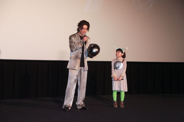 伊藤英明＆永尾柚乃が登壇！『スター・ウォーズ／マンダロリアン・アンド・グローグー』WE LOVE グローグー！大ヒット記念舞台挨拶（4枚目）