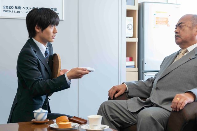 安達、自ら魔法を使おうと…「30歳まで童貞だと魔法使いになれるらしい」第5話場面カット：フォトギャラリー