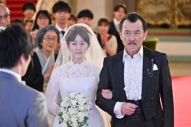 犯人いる？結婚式の参列者たち「unknown」第6話より（8枚目）