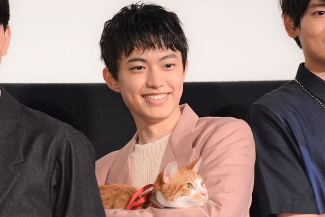 猫と登壇！古川雄輝、上村海成、本田剛文、松大航也ら『劇場版　ねこ物件』完成披露（6枚目）