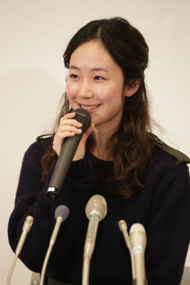 銀熊賞（最優秀女優賞）受賞の喜びを明かす黒木華、凱旋会見フォトギャラリー（4枚目）