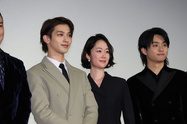 横浜流星、黒木華、作間龍斗ら登壇！『ヴィレッジ』公開記念舞台あいさつ（13枚目）