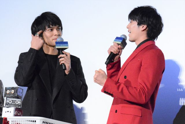新田真剣佑＆北村匠海W主演『サヨナラまでの30分』公開記念舞台あいさつ（10枚目）
