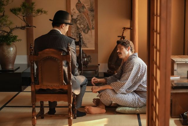 トキ（高石あかり）はひょんなことからヘブン（トミー・バストウ）と…「ばけばけ」第5週「ワタシ、ヘブン。マツエ、モ、ヘブン。」第22回（4枚目）